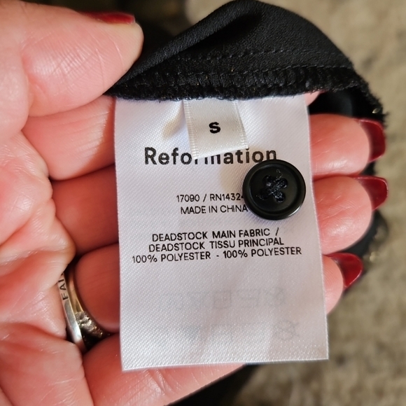 Reformation Womens Gold Metalic Nolan Long Sleeve Button Blouse S - Picture 10 of 16